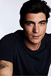 Zane Holtz