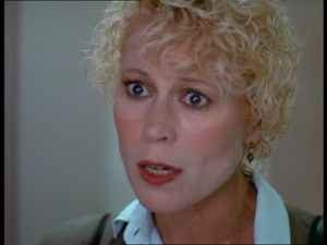 Leslie Easterbrook
