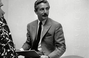 Oleg Cassini