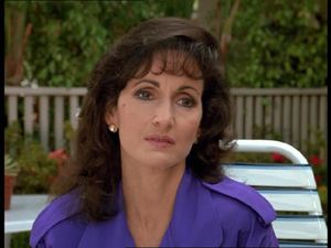 Robin Strasser