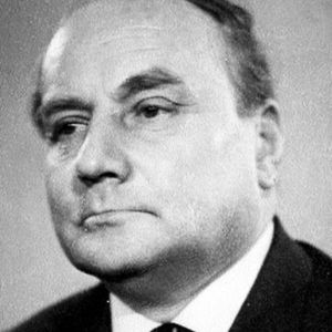 Владимир Сутеев