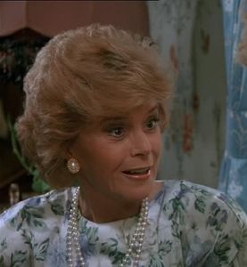 Shani Wallis