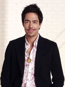 Zak Santiago