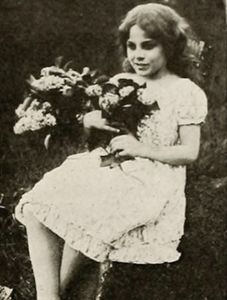 Marie Eline