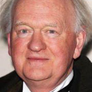 Oliver Ford Davies