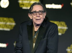 Peter Mayhew