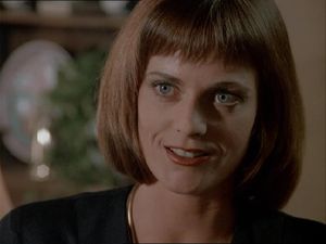 Lisa Blount