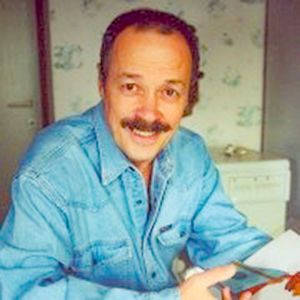 Аркадий Шер