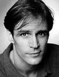 Howard McGillin