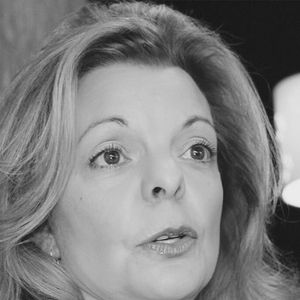 Robyn Charteris