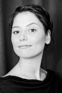 Nina Lauterbach