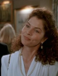 Lois Chiles