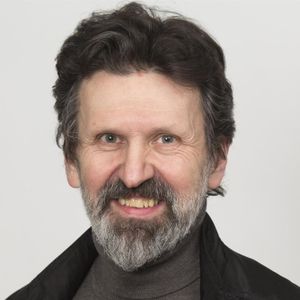 Александр Петров
