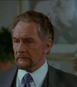 Roy Dotrice