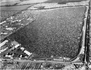 Emerson, Lake & Palmer:  The Birth Of A Band (Isle Of Wight Festival 1970)