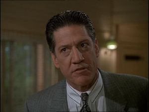 Stephen Macht