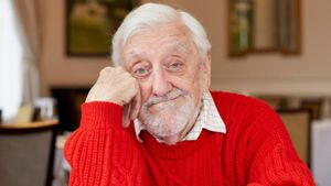 Bernard Cribbins