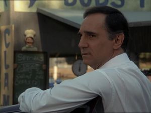 Tony Lo Bianco