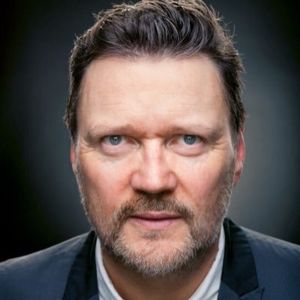 Ian Puleston-Davies