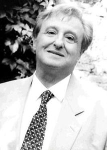 Gastone Pescucci