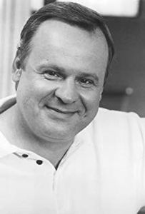 George Dzundza