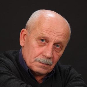Александр Сухинин