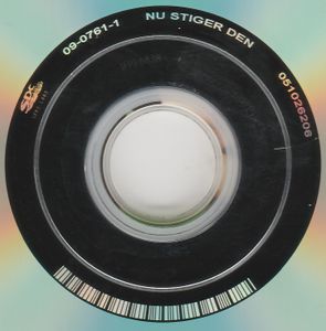 Nu Stiger Den!
