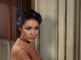 Miriam Colon