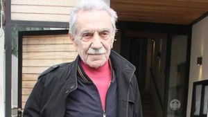 Aydemir Akbas