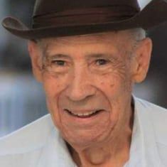 Reynaldo Miravalles