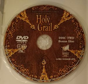 Monty Python And The Holy Grail (Extraordinarily Deluxe Edition)