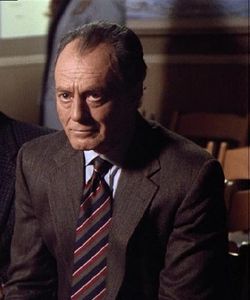 Peter Donat