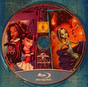 Monster High: Spennende Dobbelteventyr: Kulturkrasj Vampyr Vs. Varulv / Flukten Fra Skallekysten