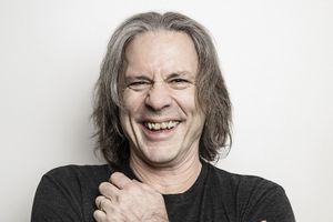 Bruce Dickinson