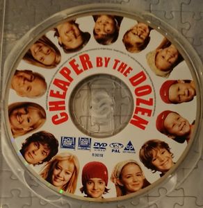 Dusinet Fullt: Cheaper By The Dozen