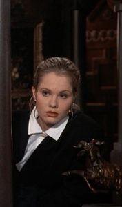 Andrea Roth