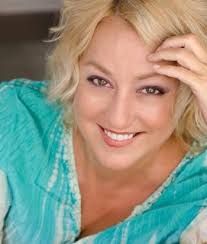 Yvonne Suhor