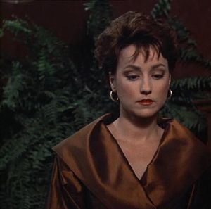 Yvonne Suhor