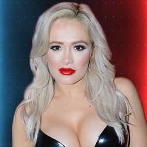Scarlett Bordeaux