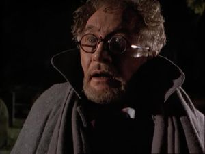 Roy Dotrice