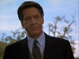 Stephen Macht