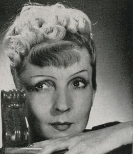Suzanne Dehelly