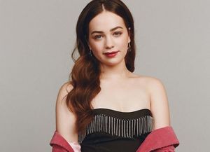 Mary Mouser