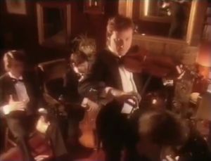 XTC: Respectable Street