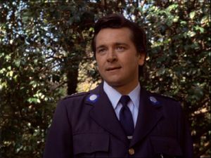 Mark Lindsay Chapman