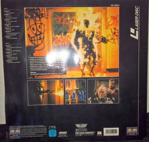 RoboCop 3 - Für Ihn Sind Die Gesetze Nur Altpapier