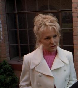 Barbara Alyn Woods