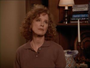 Linda Kelsey
