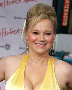 Caroline Rhea