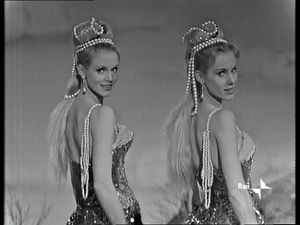 Alice & Ellen Kessler